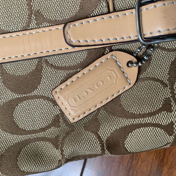 Coach purse - Picture 5 of 5